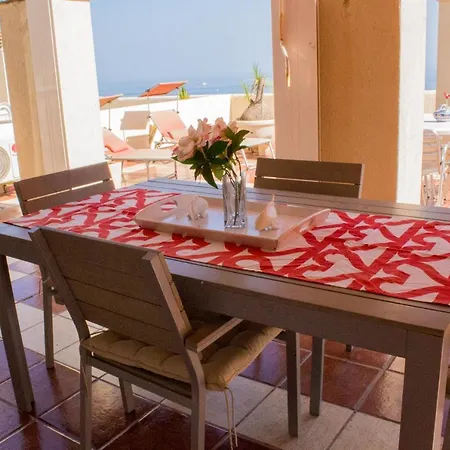 Apartment Benal Deluxe With Panoramic Sea Views