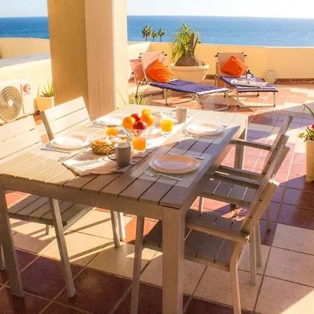 Benal Deluxe With Panoramic Sea Views